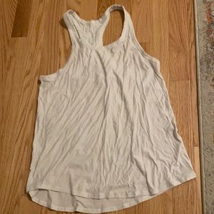 White lululemon tank